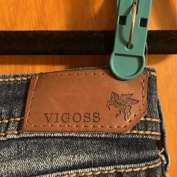 Butterfly Jeans - Picture 7 of 7